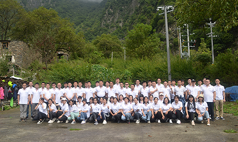 熔煉團隊,超越自我——2021四川斯庫爾全員團建活動完美收官! 熔煉團隊,超越自我——2021四川斯庫爾全員團建活動完美收官!