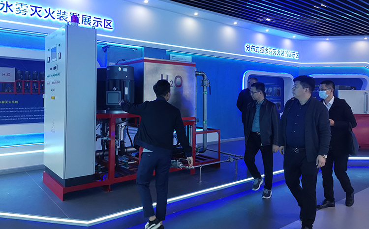 安徽一檔案館負責人蒞臨四川斯庫爾工廠參觀考察 安徽一檔案館負責人蒞臨四川斯庫爾工廠參觀考察