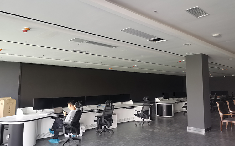 監(jiān)控大廳.jpg 監(jiān)控大廳.jpg