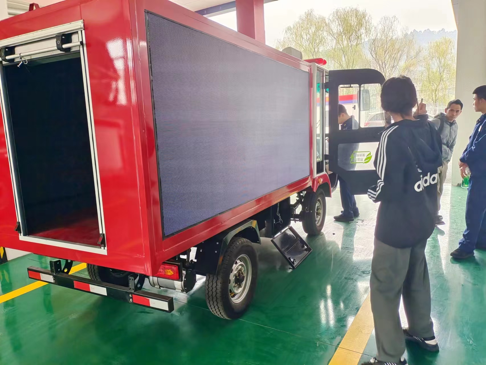 電動(dòng)宣傳摩托車.jpg 電動(dòng)宣傳摩托車.jpg